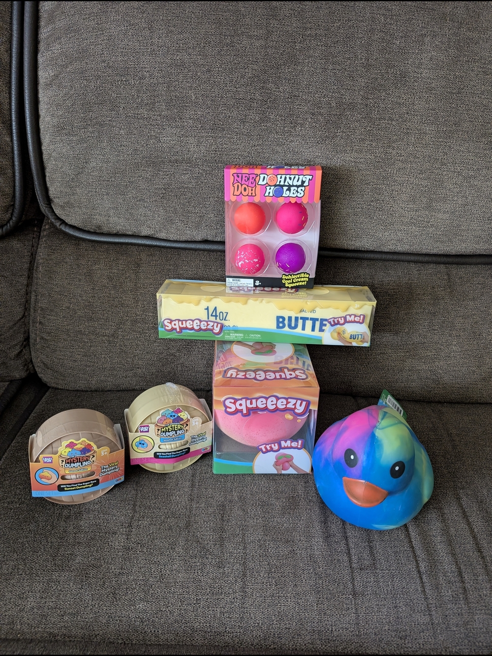 Butter, Peach, Tie-Dye Duck, Mystery Dumplings Sunset & Seashell & NEE DOH